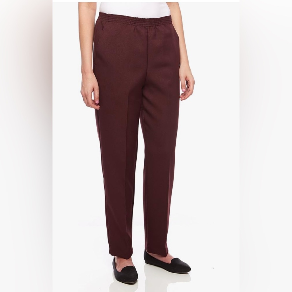 Chic 24K women’s pull on  Trousers, size 14, NWOT, black